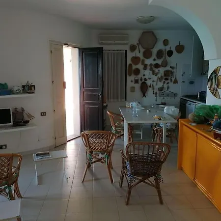 아파트 Fronte Mare Con Accesso Privato Al Mare *