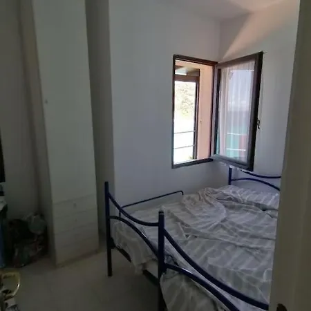 Fronte Mare Con Accesso Privato Al Mare 아파트